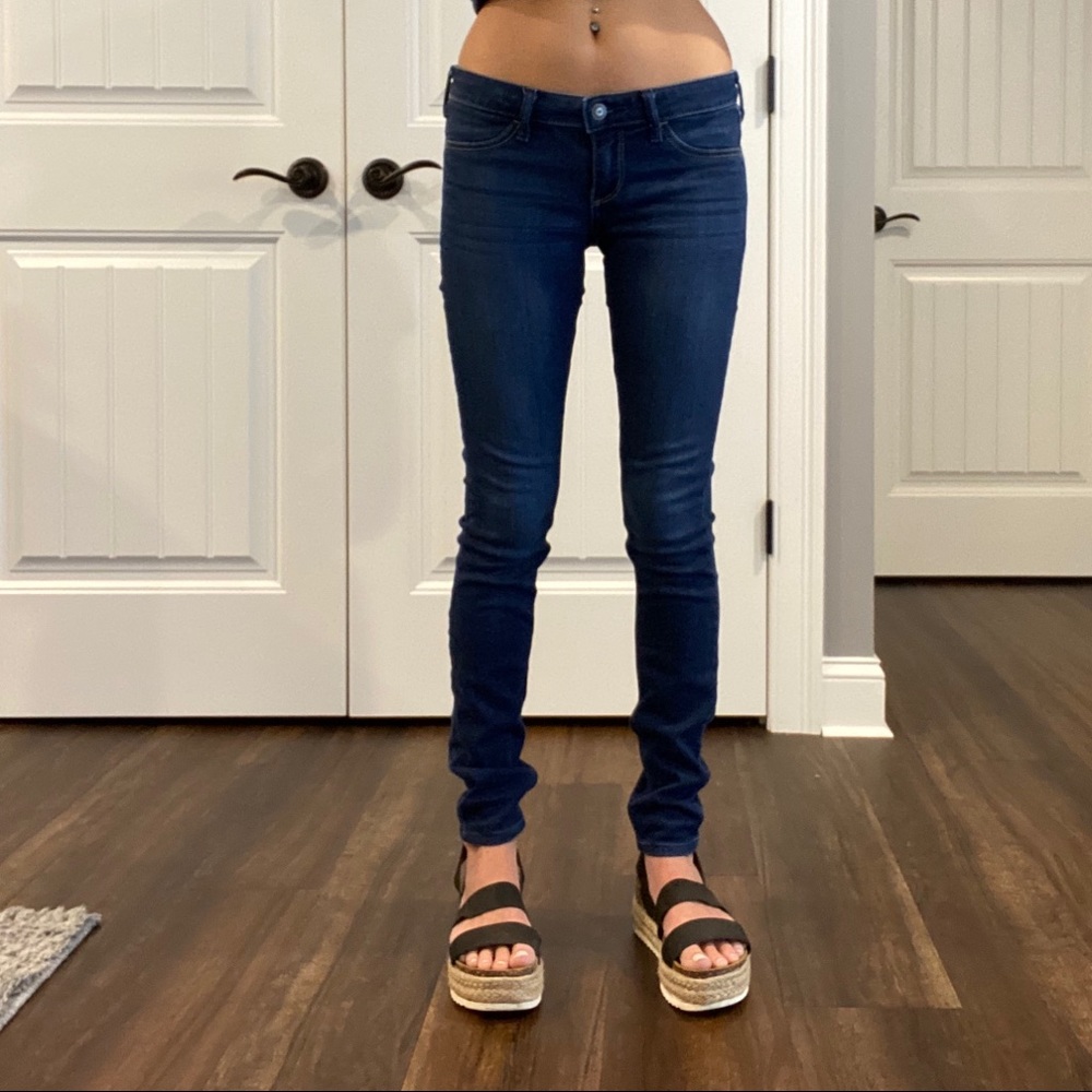 Hollister Dark Skinny Low Rise Jeans